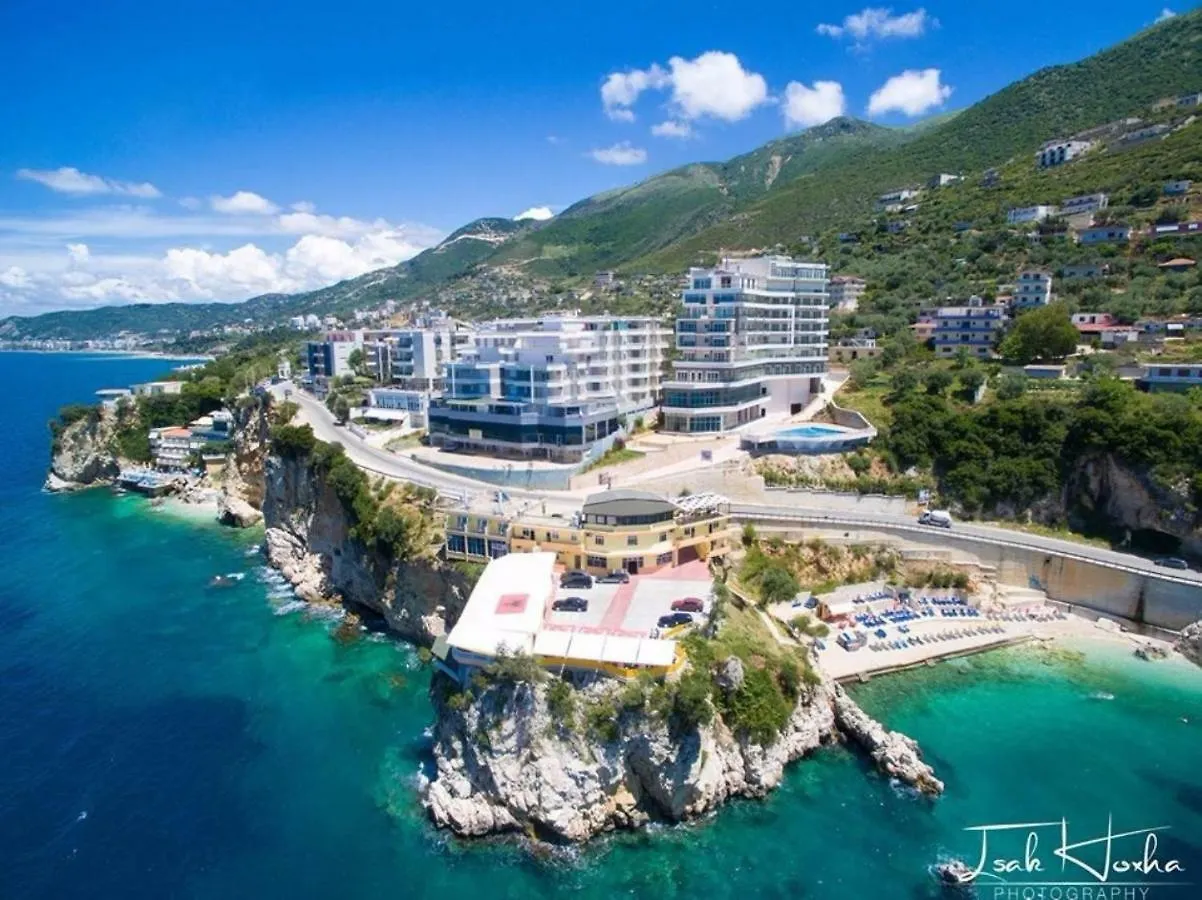 Rrstorant Riviera Blu Hotel Vlorë 0*,  Albanië