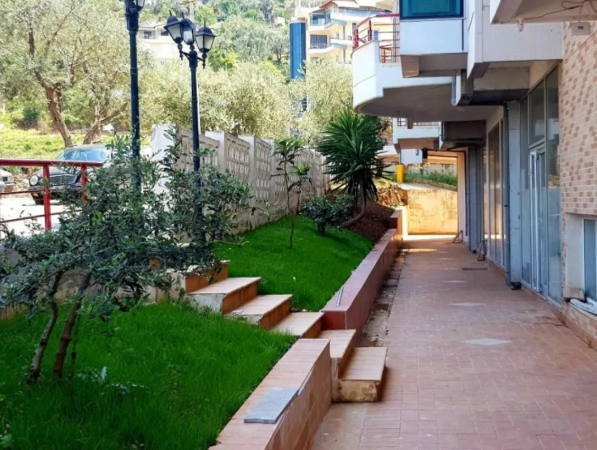 Rrstorant Riviera Blu Hotel Vlorë 0*,